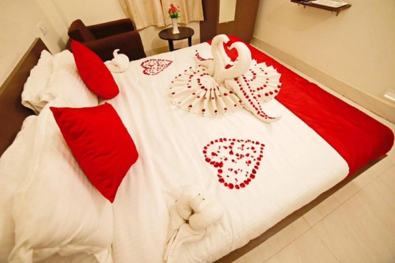 Oyo 16708 Sada Shiv Guest House Waranasi Zewnętrze zdjęcie