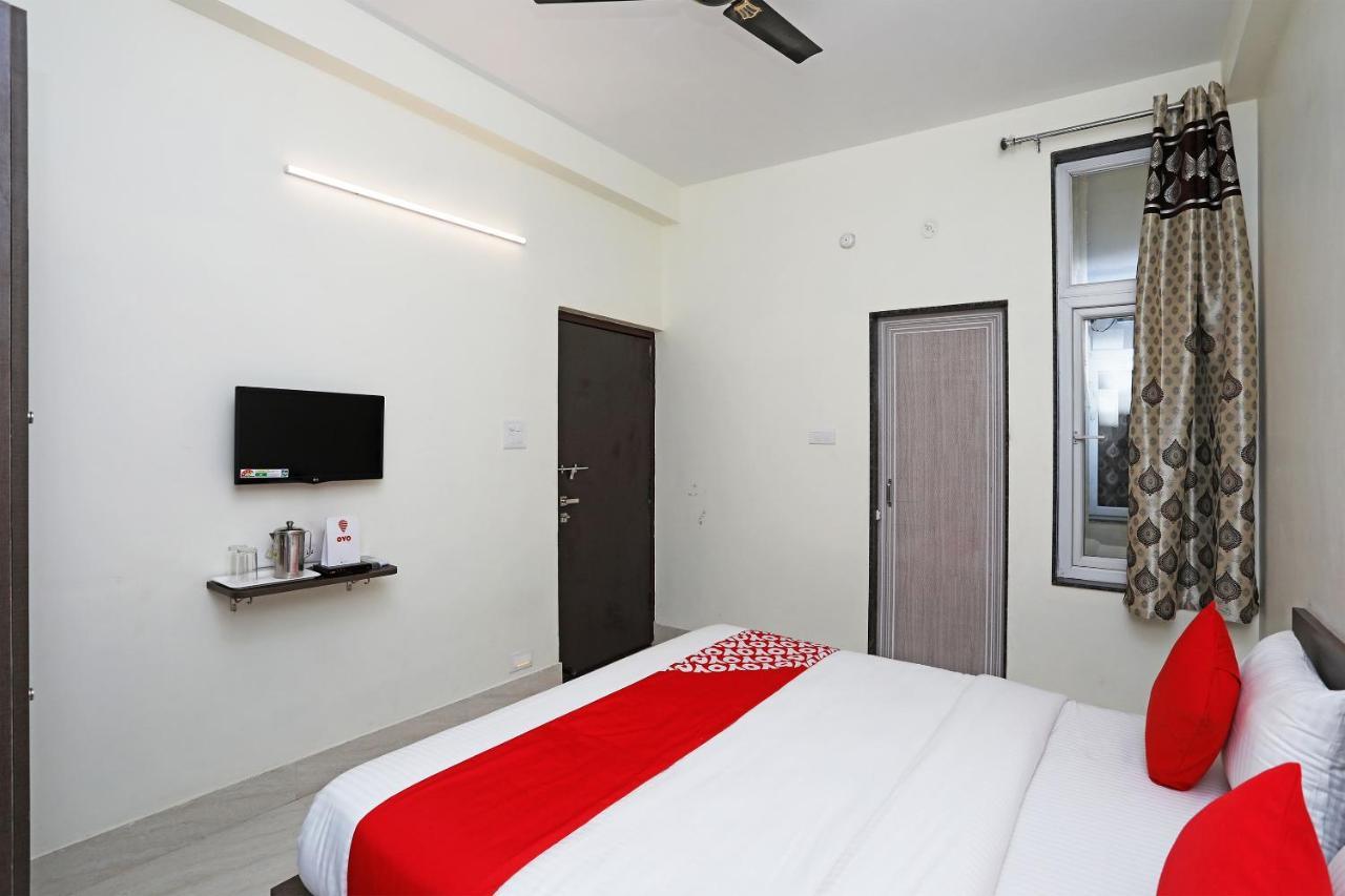 Oyo 16708 Sada Shiv Guest House Waranasi Zewnętrze zdjęcie
