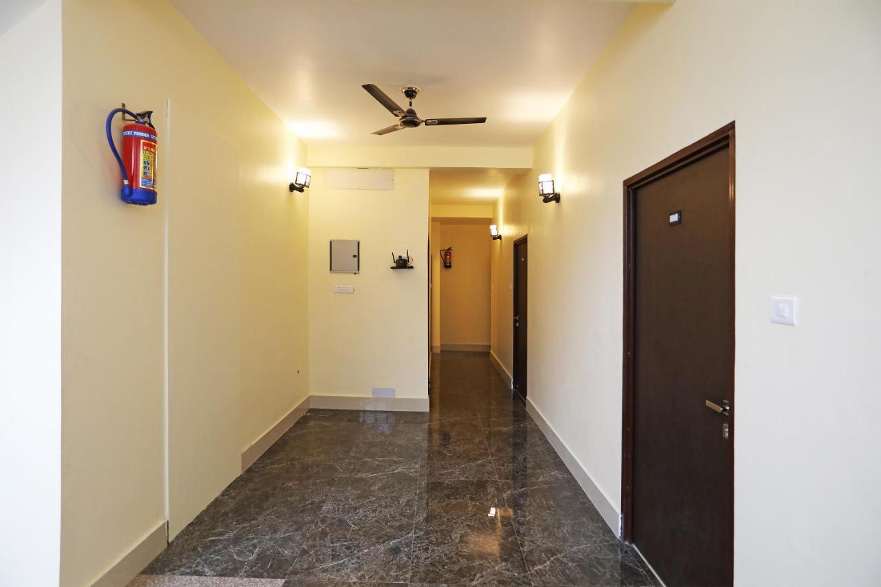 Oyo 16708 Sada Shiv Guest House Waranasi Zewnętrze zdjęcie
