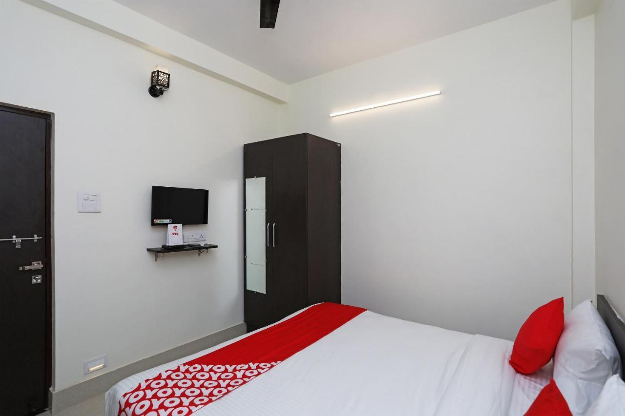 Oyo 16708 Sada Shiv Guest House Waranasi Zewnętrze zdjęcie