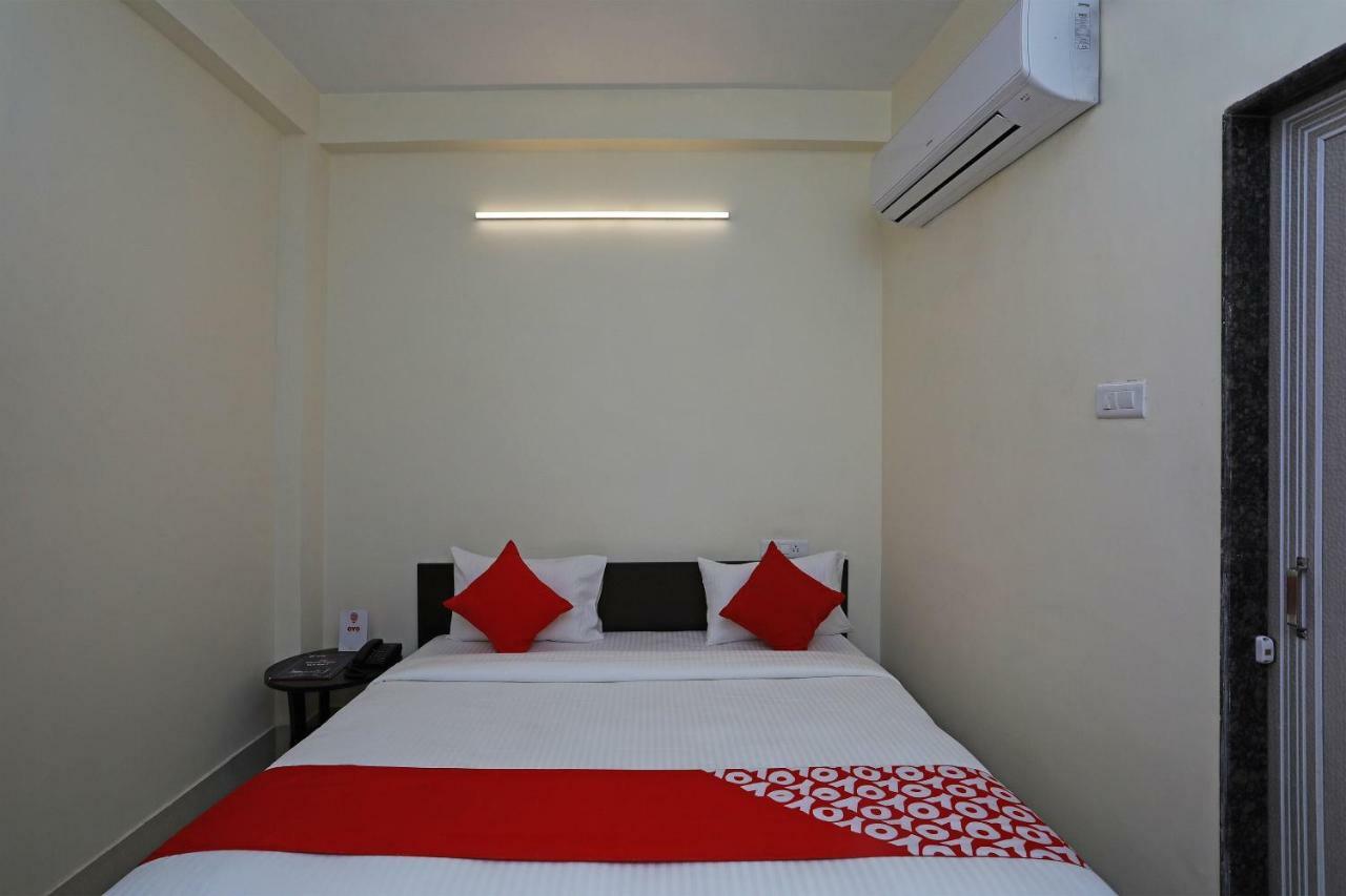 Oyo 16708 Sada Shiv Guest House Waranasi Zewnętrze zdjęcie